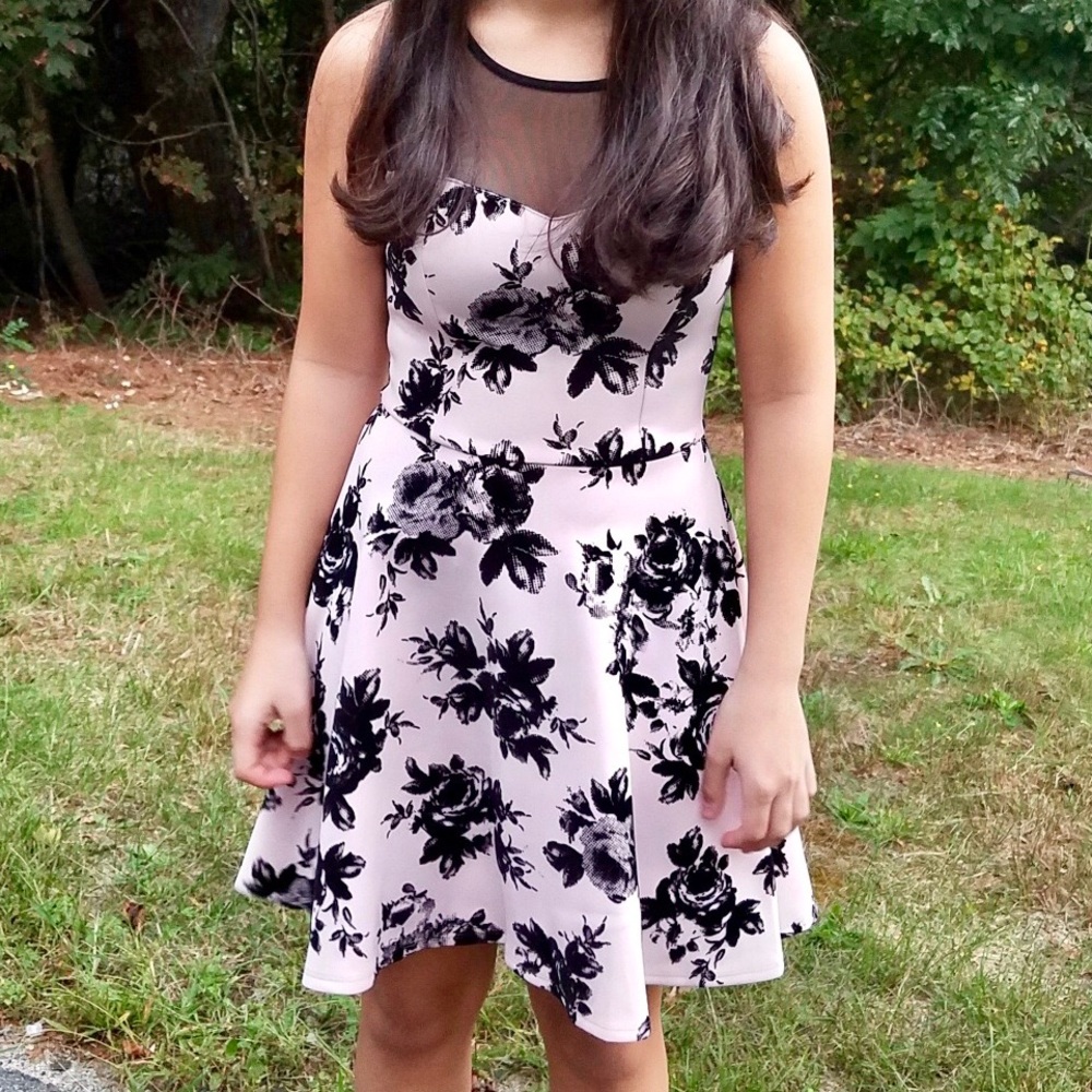 DRESS - Picture 9 of 9